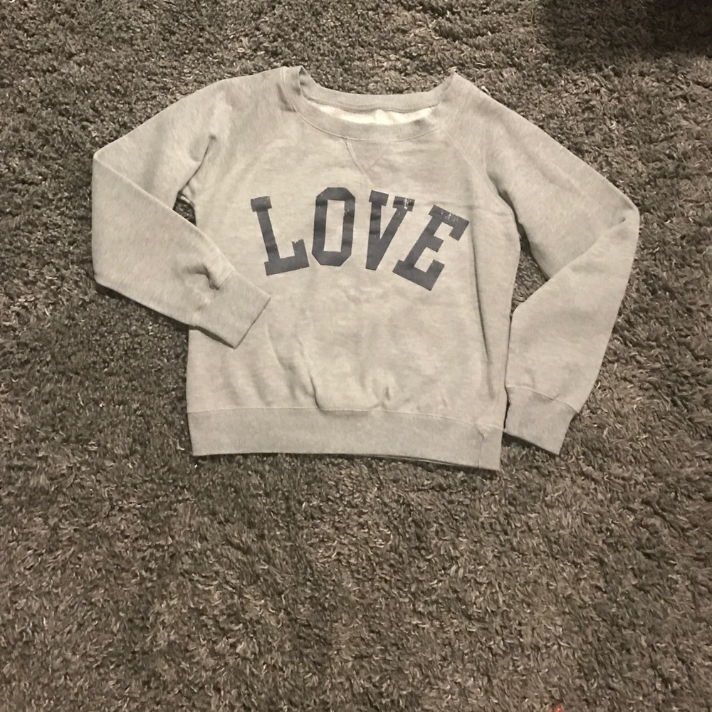 Love sweater💙